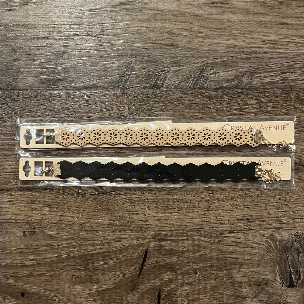 Crystal Avenue Black and Tan Choker Set